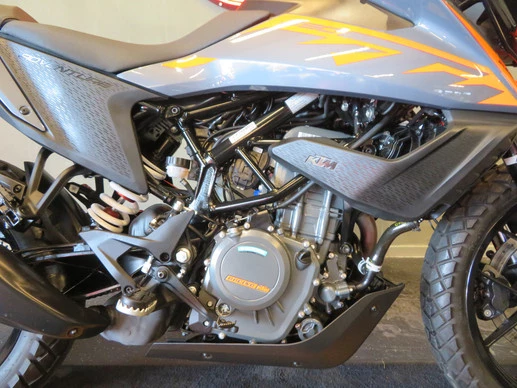 KTM 390 - Afbeelding 7 van 14