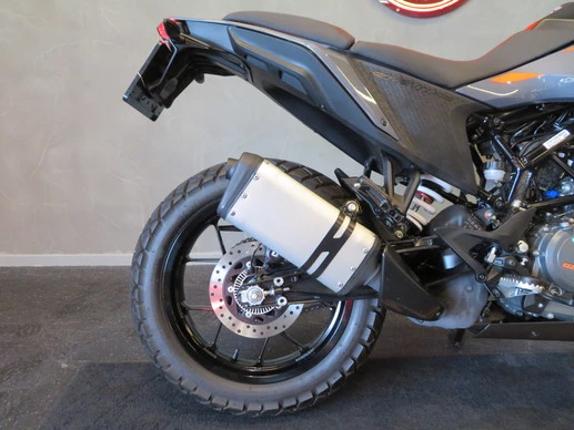 KTM 390 - Afbeelding 8 van 14