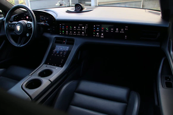 Porsche Taycan - Afbeelding 11 van 24