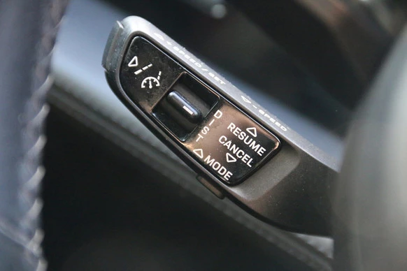 Porsche Taycan - Afbeelding 21 van 24