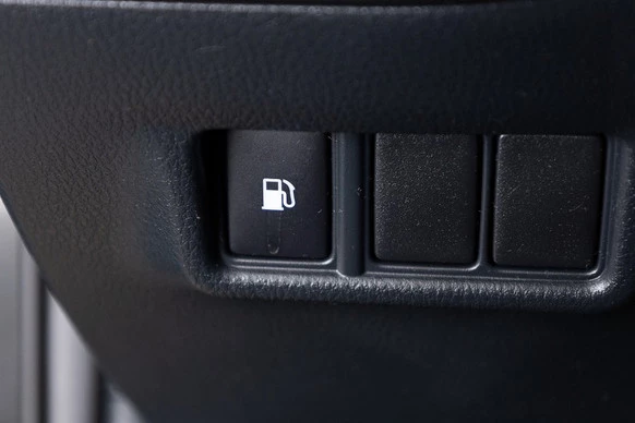 Toyota C-HR - Afbeelding 13 van 30