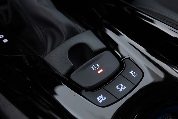 Toyota C-HR - Afbeelding 19 van 30