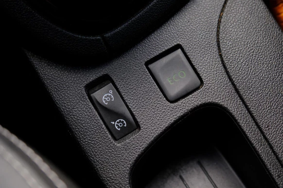 Renault Clio - Afbeelding 22 van 30