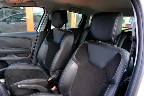 Renault Clio - Afbeelding 25 van 30