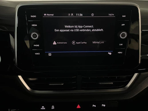 Volkswagen T-Roc - Afbeelding 17 van 30