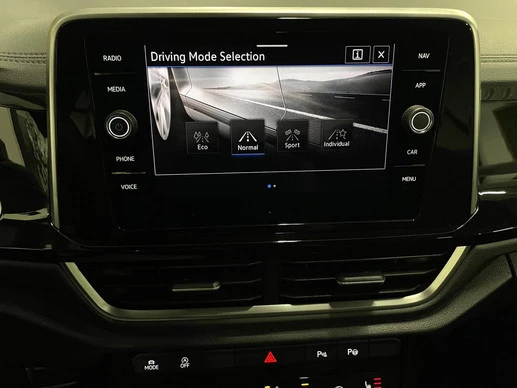 Volkswagen T-Roc - Afbeelding 18 van 30