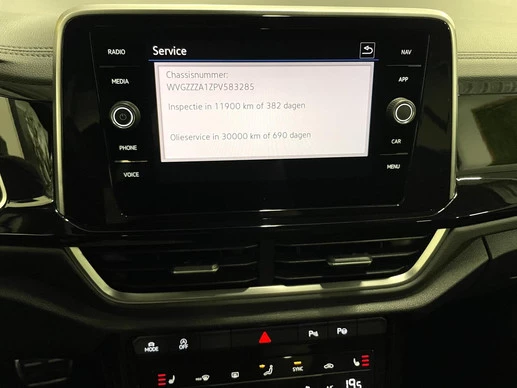 Volkswagen T-Roc - Afbeelding 29 van 30