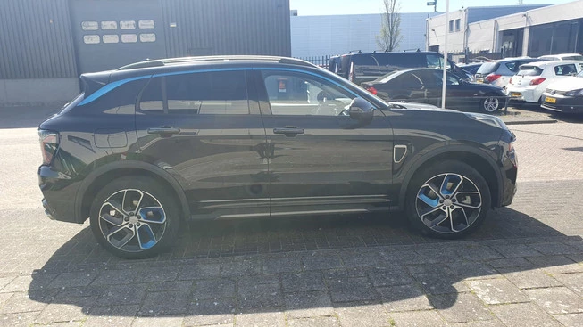 Lynk & Co 01 - Afbeelding 3 van 16