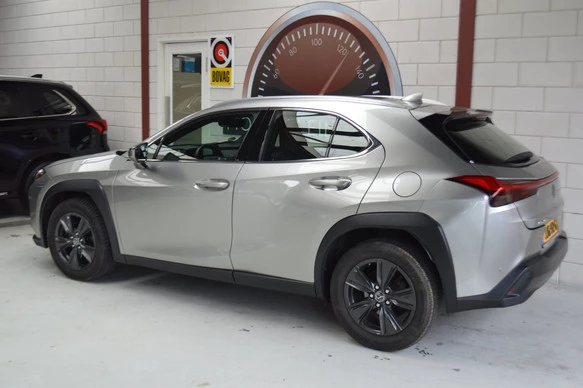 Lexus UX - Afbeelding 8 van 27