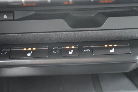 Lexus UX - Afbeelding 25 van 27