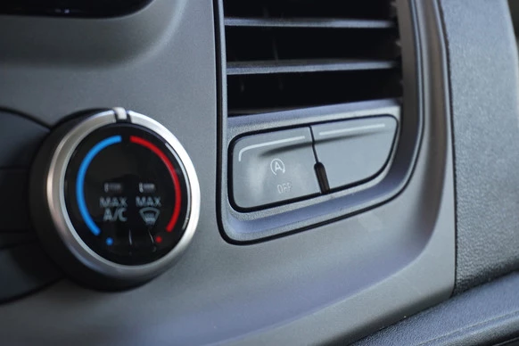 Ford Transit - Afbeelding 14 van 20