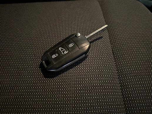 Peugeot Partner - Afbeelding 8 van 17