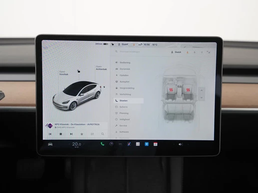 Tesla Model 3 - Afbeelding 15 van 30
