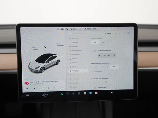 Tesla Model 3 - Afbeelding 18 van 30