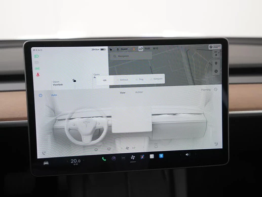 Tesla Model 3 - Afbeelding 24 van 30