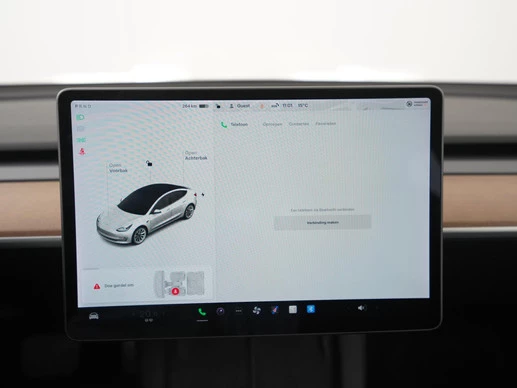 Tesla Model 3 - Afbeelding 25 van 30