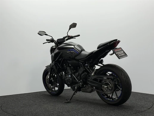 Yamaha MT 07 - Afbeelding 11 van 18