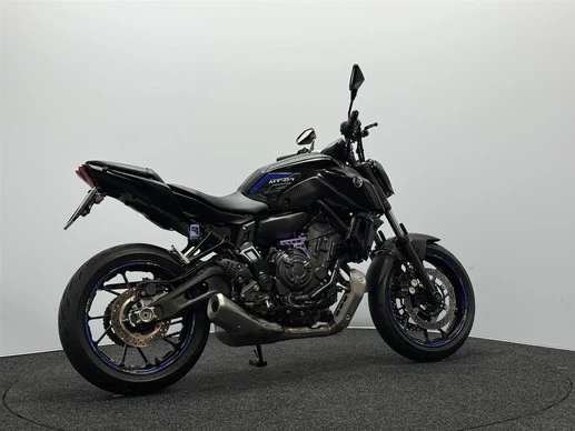 Yamaha MT 07 - Afbeelding 16 van 18