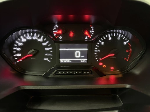 Peugeot Partner - Afbeelding 9 van 24