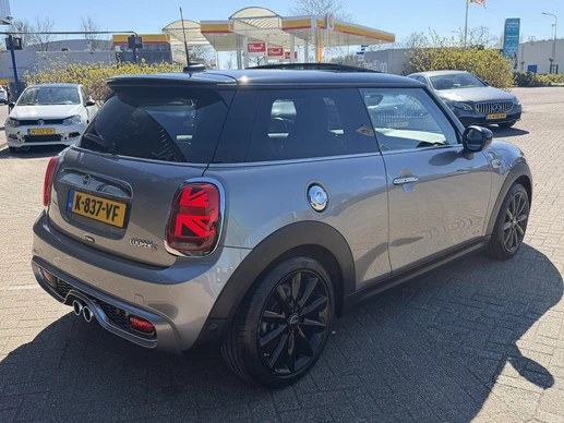 MINI Cooper S - Afbeelding 27 van 30