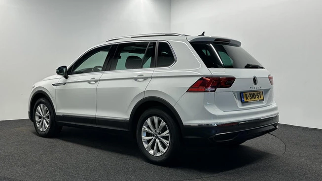 Volkswagen Tiguan - Afbeelding 11 van 30