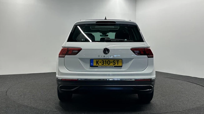 Volkswagen Tiguan - Afbeelding 13 van 30