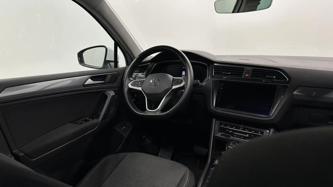 Volkswagen Tiguan - Afbeelding 22 van 30