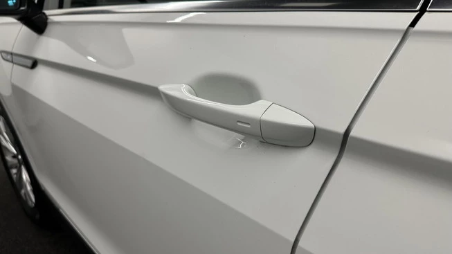 Volkswagen Tiguan - Afbeelding 24 van 30