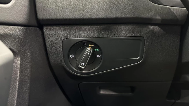 Volkswagen Tiguan - Afbeelding 29 van 30