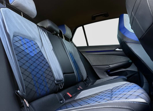 Volkswagen Golf - Afbeelding 24 van 25