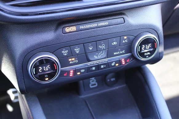 Ford Kuga - Afbeelding 13 van 30