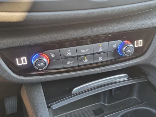 Opel Insignia - Afbeelding 22 van 30