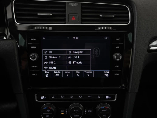 Volkswagen Golf - Afbeelding 16 van 30