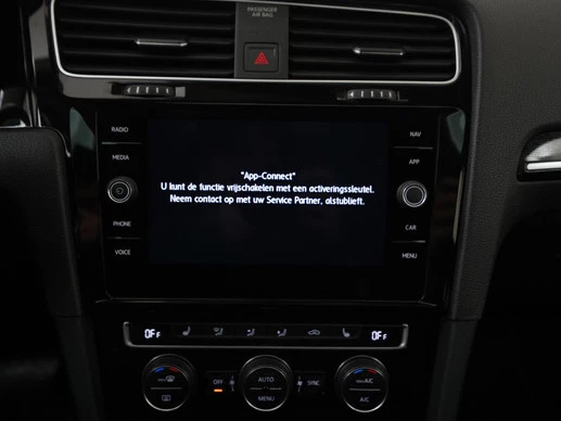 Volkswagen Golf - Afbeelding 18 van 30