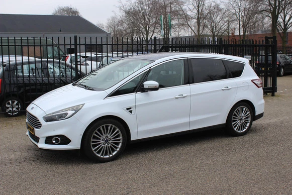 Ford S-Max - Afbeelding 1 van 26