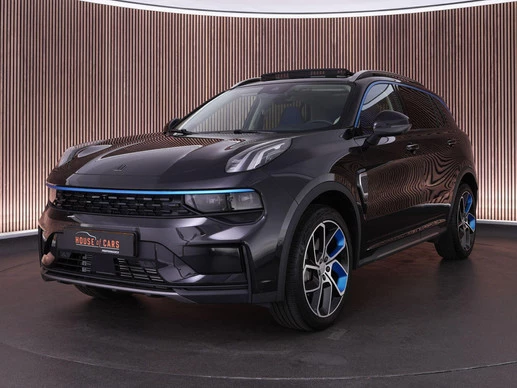 Lynk & Co 01 - Afbeelding 1 van 30