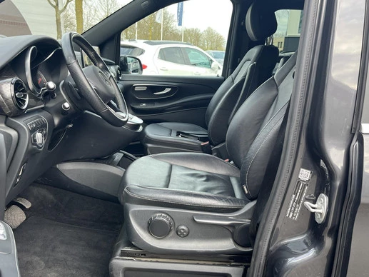 Mercedes-Benz EQV - Afbeelding 18 van 30