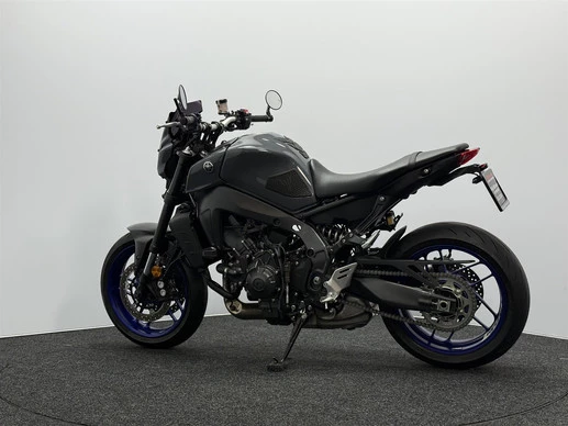 Yamaha MT 09 - Afbeelding 10 van 17