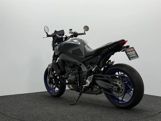 Yamaha MT 09 - Afbeelding 11 van 17