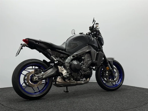 Yamaha MT 09 - Afbeelding 16 van 17