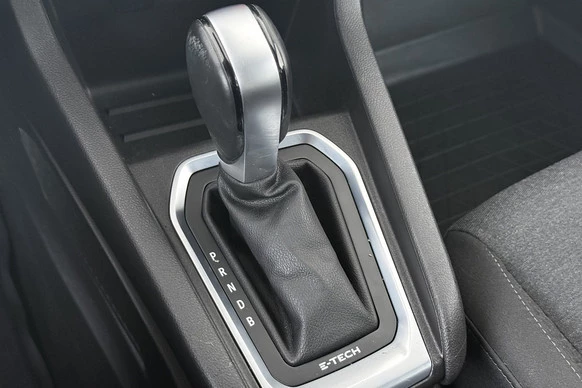 Renault Clio - Afbeelding 28 van 30