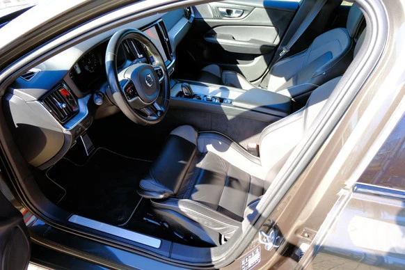 Volvo V60 - Afbeelding 2 van 30
