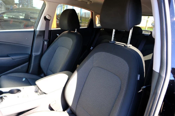 Hyundai Kona - Afbeelding 27 van 30