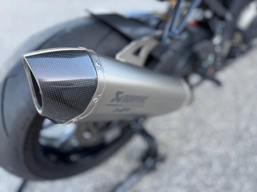 BMW S 1000 RR - Afbeelding 9 van 18