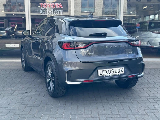 Lexus LBX - Afbeelding 9 van 30