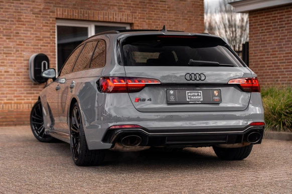 Audi RS4 - Afbeelding 2 van 30