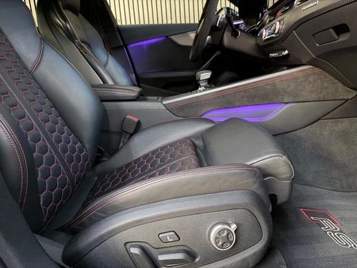 Audi RS4 - Afbeelding 7 van 30