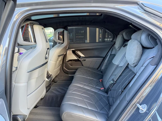 BMW i7 - Afbeelding 7 van 27