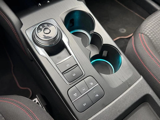 Ford Kuga - Afbeelding 25 van 28