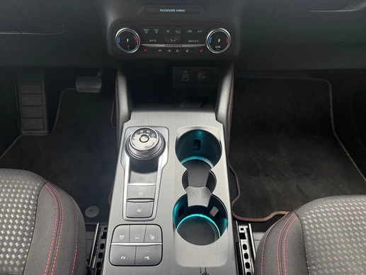 Ford Kuga - Afbeelding 26 van 28